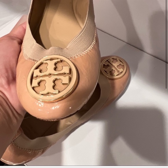 Tory Burch Neutral Flats - Picture 3 of 12